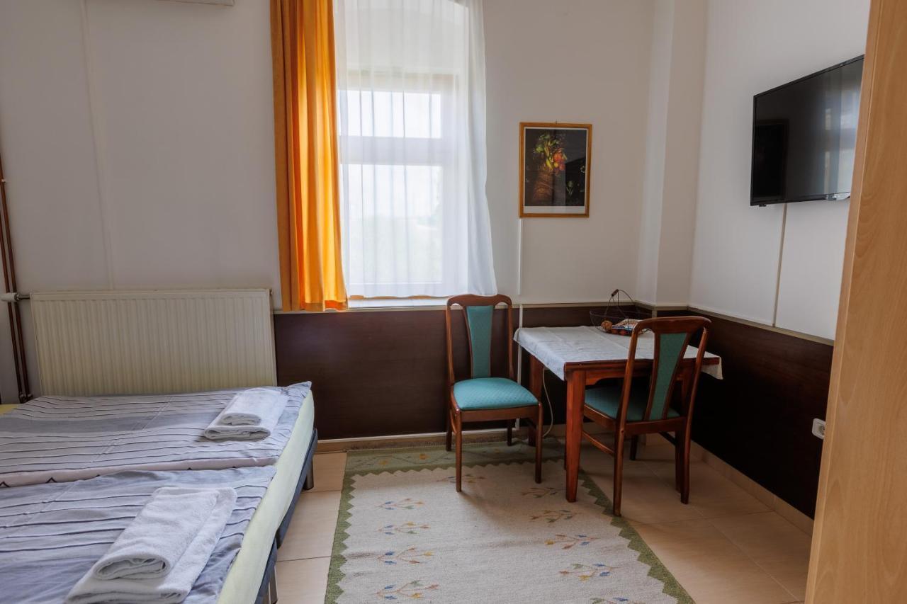 Apartments Villa Kobilj Banja Luka Ngoại thất bức ảnh