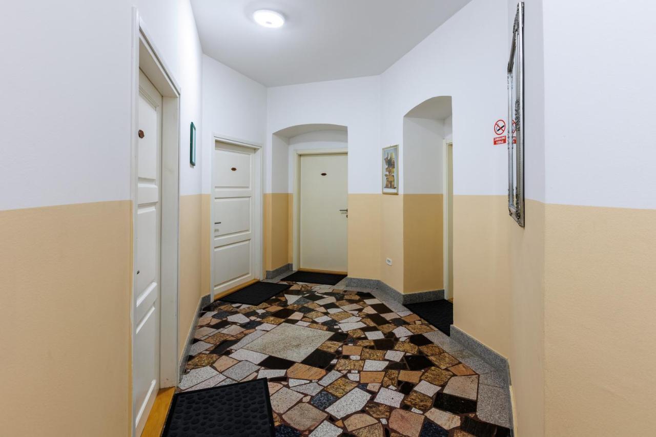 Apartments Villa Kobilj Banja Luka Ngoại thất bức ảnh