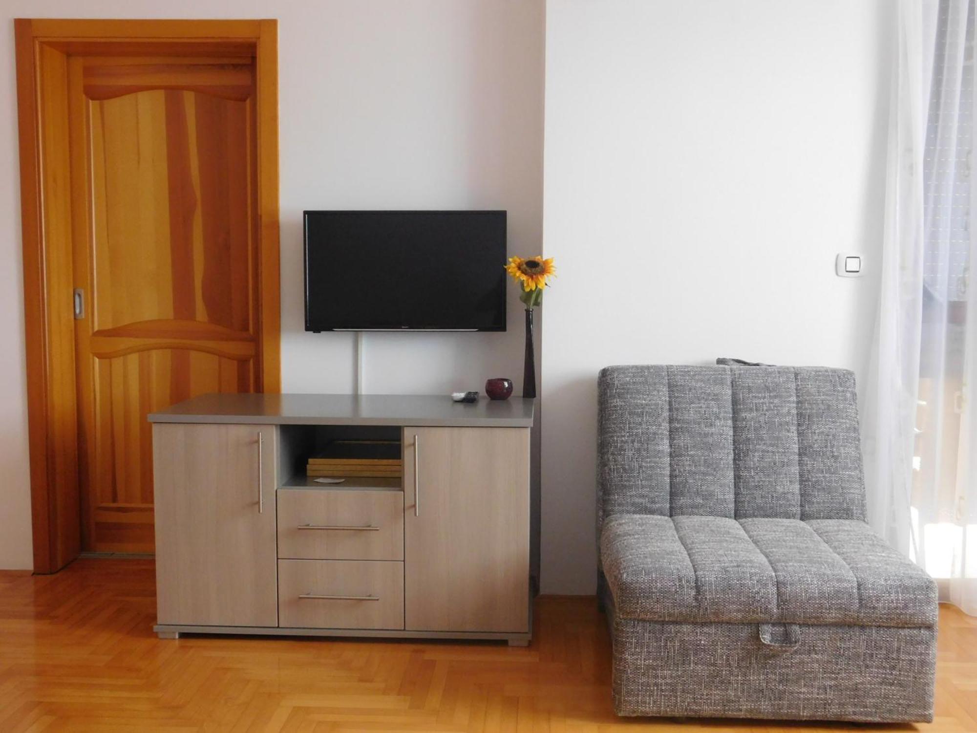 Apartments Villa Kobilj Banja Luka Phòng bức ảnh